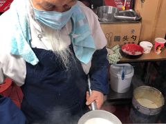 -清真老马家国华牛奶鸡蛋醪糟(正宁路店)