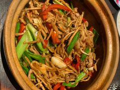 -肆月河豚·新淮扬菜·烤鸭(中关村店)
