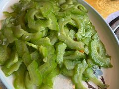 -东方之猪四更烤乳猪(金垦总店)