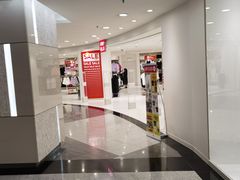 -优衣库(上海正大广场店)