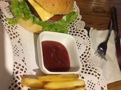 -山有花啡餐厅(常营总店)