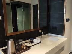 -优嘉酒店(长沙万家丽广场人民东路地铁站店)
