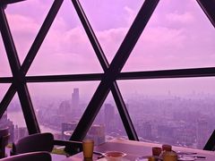 -东方明珠·空中旋转餐厅
