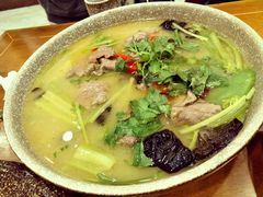 -石磨豆花家常菜·牦牛排土火锅