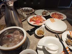 -V-ONE西雅图海鲜自助餐厅(仓山万达广场店)