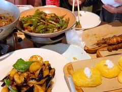 -关东小磨东北菜(上海长风大悦城店)