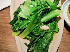 蒜泥油麦菜-肖四女乐山跷脚牛肉(滨江天街店)