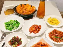-滩外滩·本帮江浙菜(新天地店)