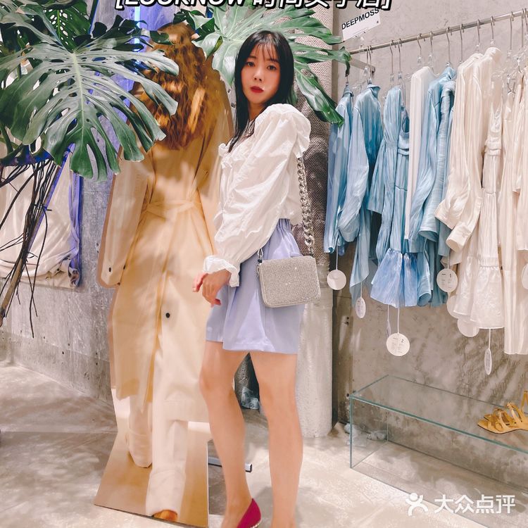 LOOKNOW这件宝贝,你就是夏天的白月光😘