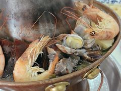 -一口猪海鲜浑锅·东北家常菜