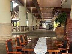 -亚龙湾喜来登·美景台大堂吧