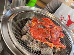 -围炉肉舍丹东海鲜烤肉·烤活鳗(步行街店)