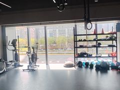 -EASY POWER健身工作室(浦东大道店)