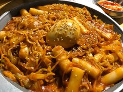 炒年糕-姜虎东白丁烤肉(恒隆广场店)