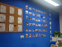 -八度音乐吉他教室(汉广店)