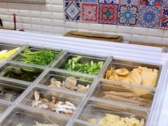 自助取餐区-拿渡·水煮鱼麻辣香锅(王府井奥莱·香江小镇店)