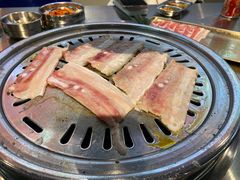 -哈哈碳都·牛肋条无限自助烤肉(宝龙店)