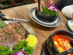 -明洞阿姨·韩式酱蟹烤肉·创意料理(三元桥店)