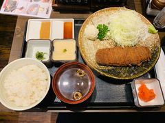 -牛かつもと村(原宿店)