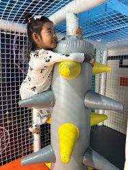 -欧酷世界动力星球(王府井奥莱UP TOWN店)