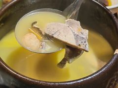 -鲤鱼塘农家山庄