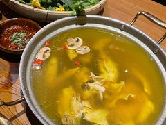 -吃饭皇帝大土家民族菜(正大广场店)