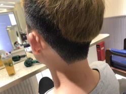 -PE SALON