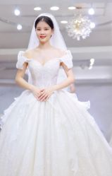 -LOVE SHINE婚纱·红鼎庄龙凤褂·妈妈装定制