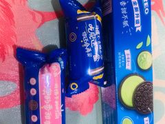 -全家便利店(江湾镇站店)