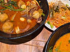 -万记麻辣烫国展总店