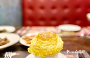 Crispy Pastry Shark's Fin Soup