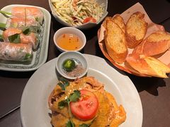 -大头虾越式风味餐厅(光明广场店)