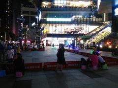-江燕路万科里