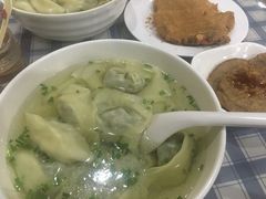 -潘国仙耳光馄饨(黄家阙路店)
