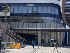 -东方体育中心(地铁站)