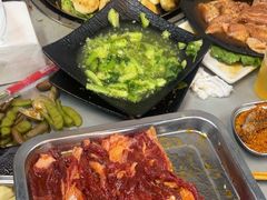 -牛牛牛酸菜煎肉店(望云寺路店)