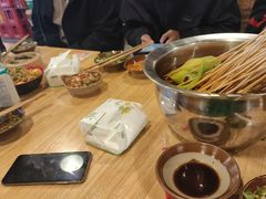 -拐枣巷小串串(财大店)