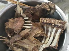 椒盐羊排-魏四小鱼锅贴王