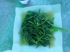 -范饭椰林川湘味海鲜·椰子鸡(三亚湾椰梦长廊店)