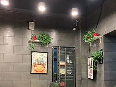 大堂-愉肴麻辣香锅(中山路店)