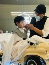 -PE SALON
