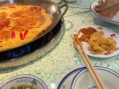 -鸿姐老火锅(疁城新天地店)