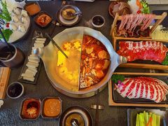 -湊湊火锅·茶憩(南京东路悦荟店)