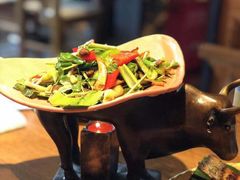 -云海肴·汽锅鸡·云南菜(天山百盛优客店)