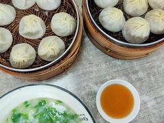 秘制汤包-曼曼汤包(建国西路店)