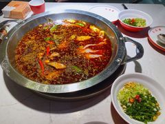 -蜀滋香鲜鱼美蛙火锅(339店)
