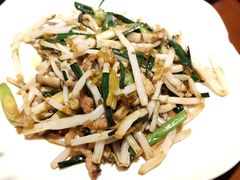 -魏铭鱼头捞饭(晋阳路店)