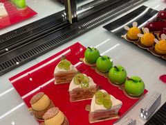 -Salon de The de Joel Robuchon(外滩18号店)