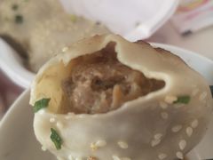 -小杨生煎(金山百联购物中心3楼店)