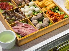 -十三幺山野火锅(市府路店)